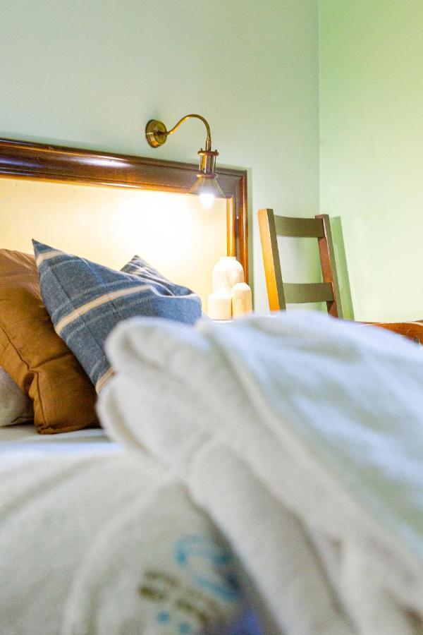 Hotel Balneario Rio Pambre ปาลัสเดเรย์ ภายนอก รูปภาพ
